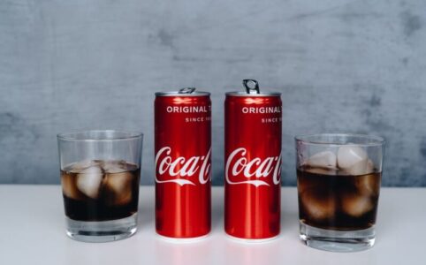 Cola