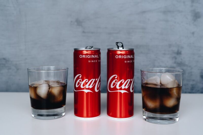 Cola